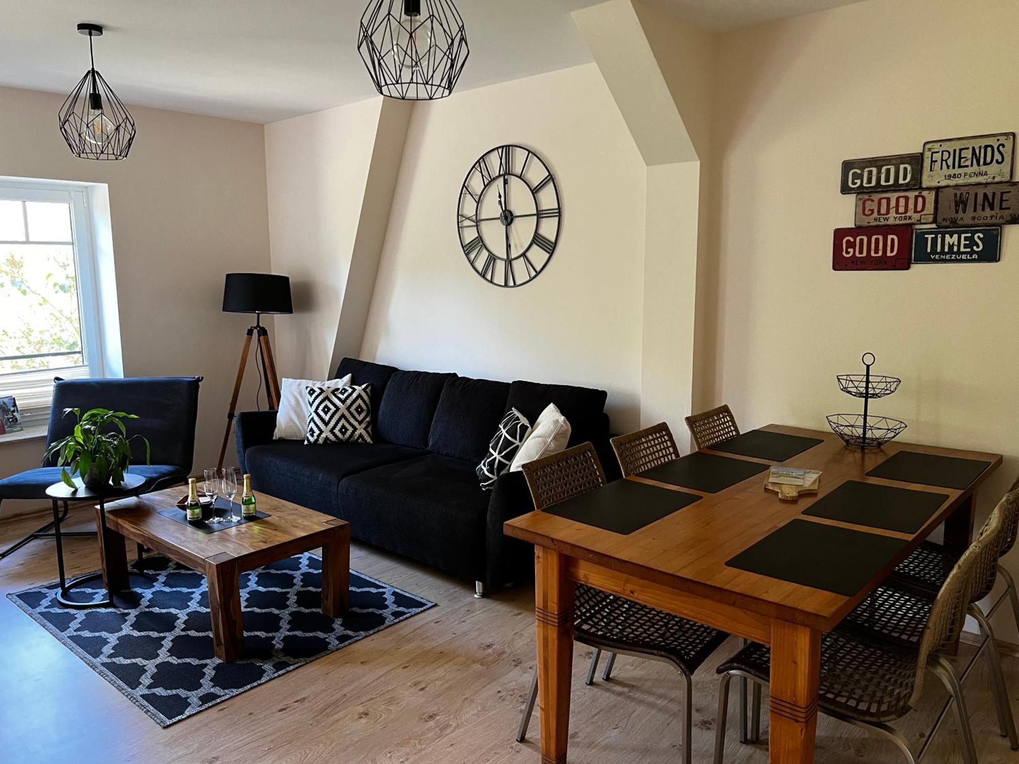 Ferienwohnungen In Der Alten Schnitterkaserne Prenzlau Extérieur photo